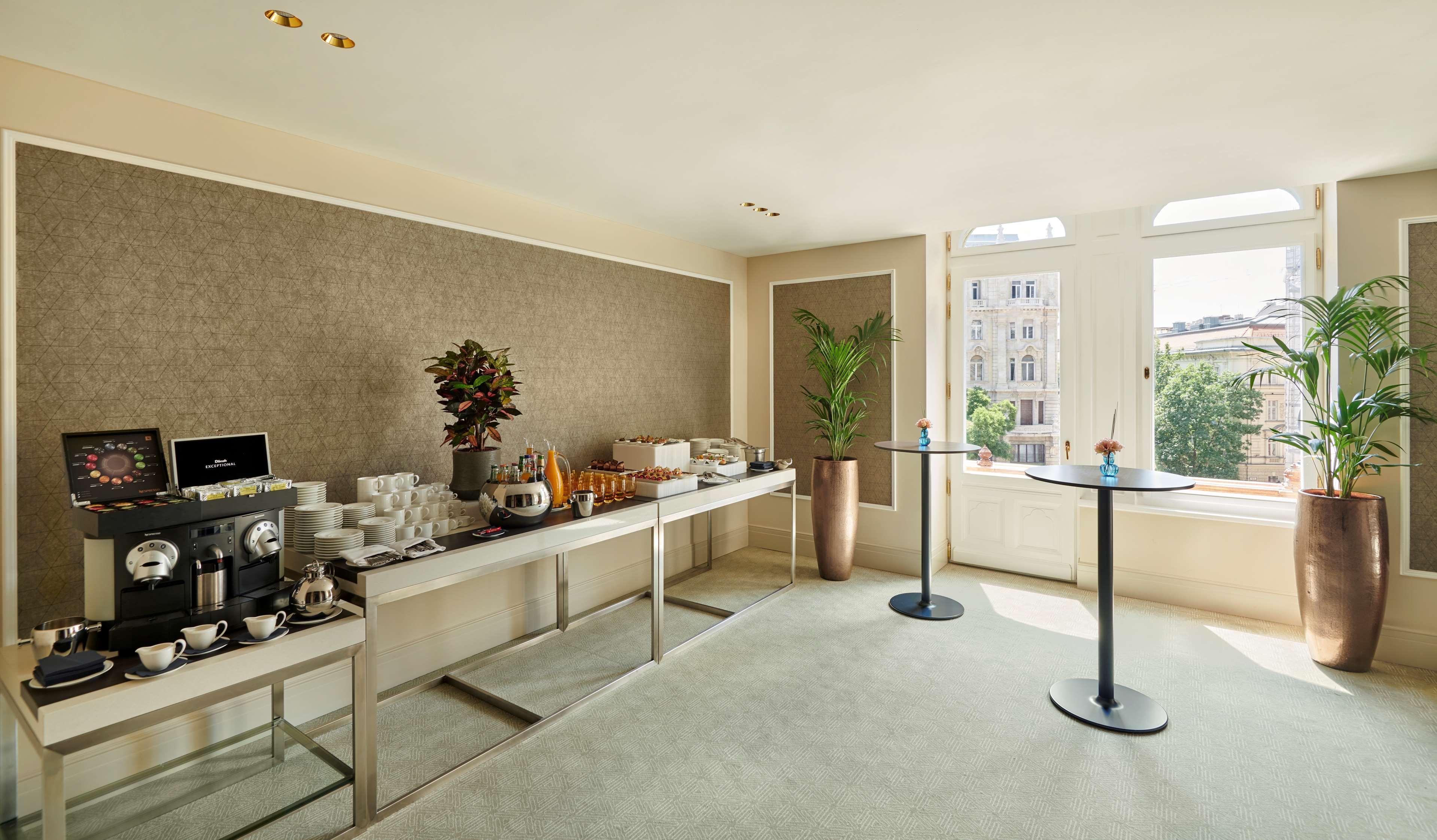 Parisi Udvar Hotel Budapest, Part Of Hyatt Εξωτερικό φωτογραφία